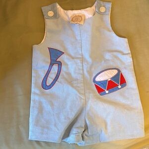 NWOT The Beaufort Bonnet Company Light Blue One Piece with Instrument Appliqué